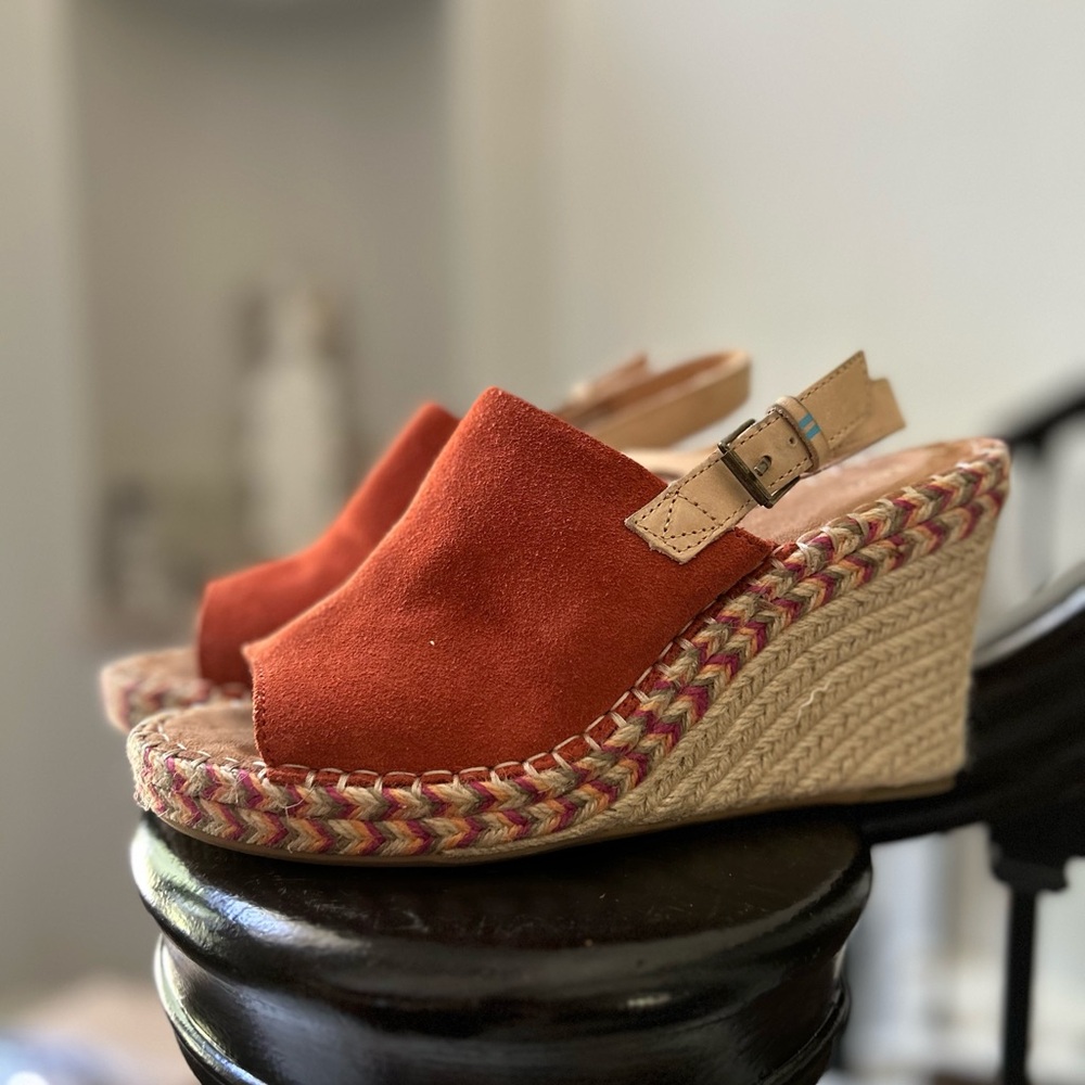 Espadrille sandals suade